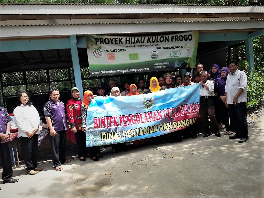 Ngangsu Kawruh Petani Gula Semut ke KUB TIWI MANUNGGAL Kabupaten Kulon Progo DIY, Guna Meningkatkan SDM Petani Agar Berdaya Saing.